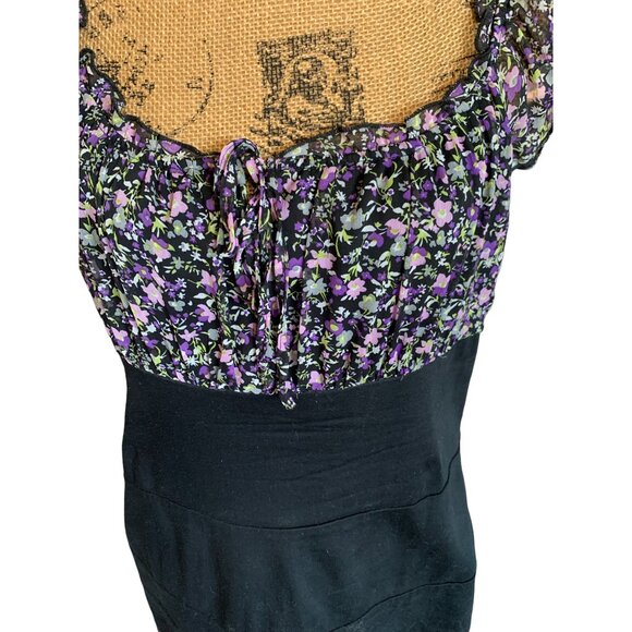 ๐ 2/$20 ๐ Black A line Dress with Floral Slightly Ruffled Top sz 13 - Picture 3 of 8